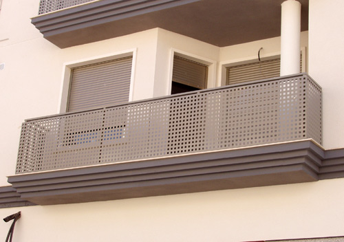 Balconeras PVC – Hierros y Aluminios Medina